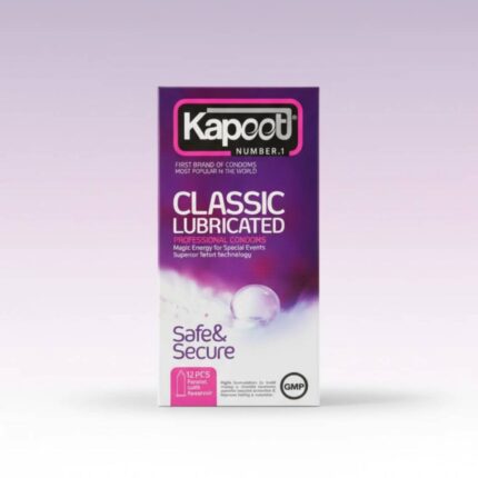 ویژگی‌های کاندوم کاپوت مدل Classic Lubricated طراحی کلاسیک، ساده و شفاف دارای لوبریکانت مضاعف کمک به کاهش اصطکاک در رابطه مناسب برای تجربه‌ای طبیعی دارای مخزن ذخیره اسپرم برای افزایش ایمنی تولید شده از لاتکس باکیفیت عرضه در بسته‌های ۳ عددی و ۱۲ عددی